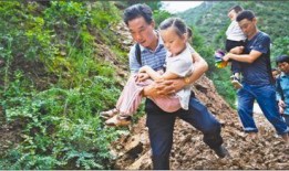 洛塘镇吃瓜,夏日炎炎，吃瓜群众欢乐多