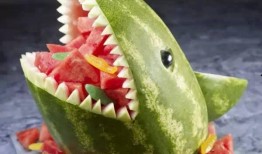 热帖吃瓜,一场吃瓜群众的狂欢盛宴