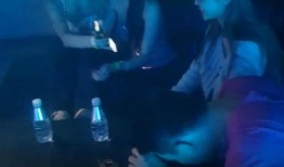 吃瓜主播酒吧,揭秘网红娱乐新天地