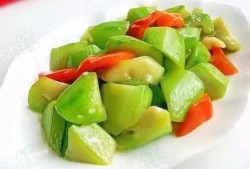 可以炒着吃的瓜酸瓜,炒制新意的瓜酸瓜美食探索