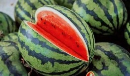 最近流行吃瓜,揭秘近期热门吃瓜事件背后的真相