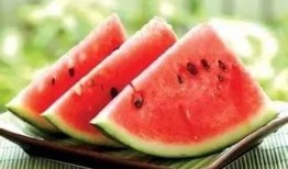 真实惊悚吃瓜,揭秘真实惊悚吃瓜事件背后的真相