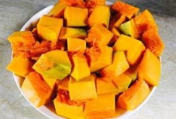 吃瓜容易脸黄吗,吃瓜过多引发脸黄现象揭秘