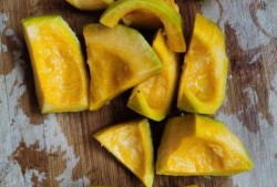 蒸小瓜吃,蒸小瓜，简单美味两不误