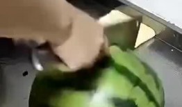 吃瓜吃坏肚子处理技巧,吃瓜不适，掌握处理小技巧