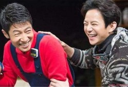 何炅撒贝宁吃瓜