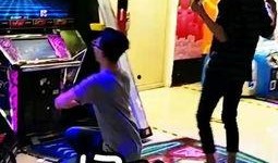 吃瓜女生舞蹈视频