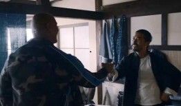 卖衣服吃瓜视频,卖衣服吃瓜视频带你领略潮流风尚