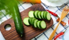 吃瓜不熟中毒,警惕夏日饮食安全