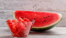 小廿吃瓜,揭秘娱乐圈那些不为人知的幕后故事